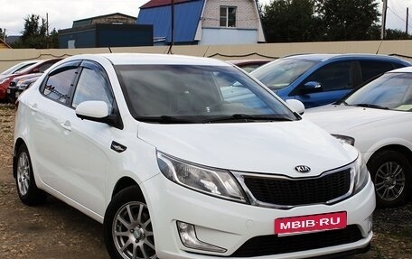 KIA Rio III рестайлинг, 2013 год, 775 000 рублей, 14 фотография