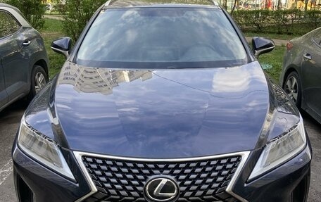 Lexus RX IV рестайлинг, 2021 год, 6 300 000 рублей, 2 фотография