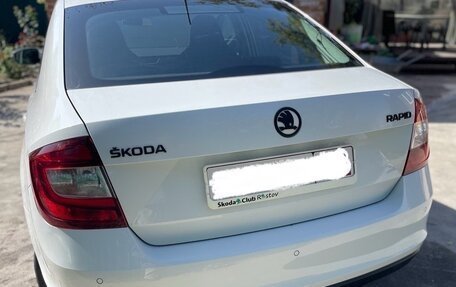 Skoda Rapid I, 2015 год, 1 000 000 рублей, 3 фотография