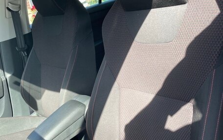 Skoda Rapid I, 2015 год, 1 000 000 рублей, 6 фотография
