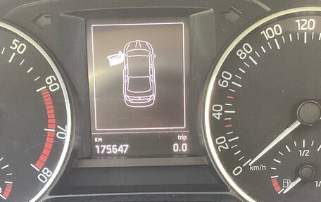 Skoda Rapid I, 2015 год, 1 000 000 рублей, 5 фотография