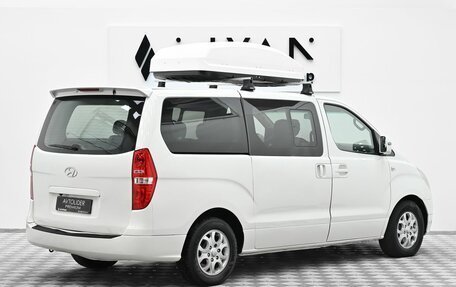 Hyundai Grand Starex Grand Starex I рестайлинг 2, 2011 год, 1 299 000 рублей, 4 фотография