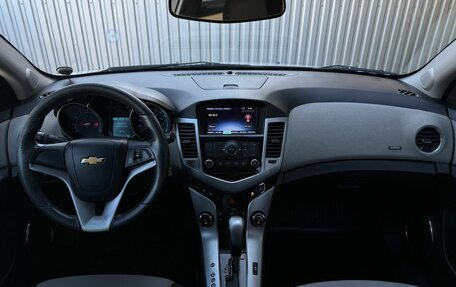 Chevrolet Cruze II, 2011 год, 649 900 рублей, 9 фотография
