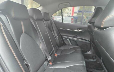 Toyota Camry, 2019 год, 2 620 000 рублей, 11 фотография