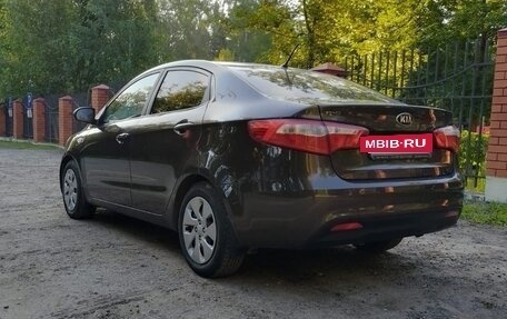 KIA Rio III рестайлинг, 2014 год, 900 000 рублей, 4 фотография