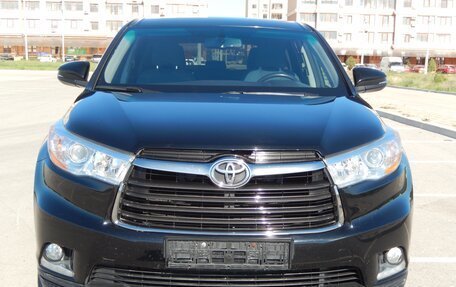 Toyota Highlander III, 2015 год, 2 450 000 рублей, 7 фотография