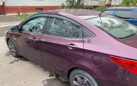 Hyundai Solaris II рестайлинг, 2012 год, 875 000 рублей, 5 фотография