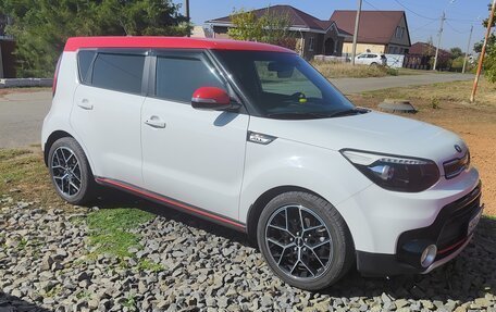 KIA Soul II рестайлинг, 2016 год, 1 700 000 рублей, 1 фотография