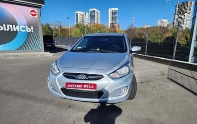 Hyundai Solaris II рестайлинг, 2012 год, 680 000 рублей, 1 фотография