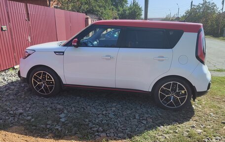 KIA Soul II рестайлинг, 2016 год, 1 700 000 рублей, 4 фотография