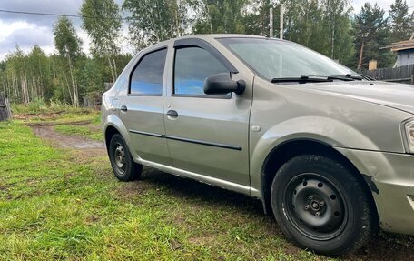 Renault Logan I, 2010 год, 250 000 рублей, 3 фотография