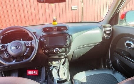KIA Soul II рестайлинг, 2016 год, 1 700 000 рублей, 12 фотография