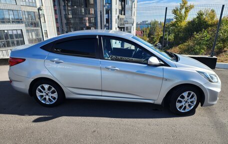 Hyundai Solaris II рестайлинг, 2012 год, 680 000 рублей, 4 фотография