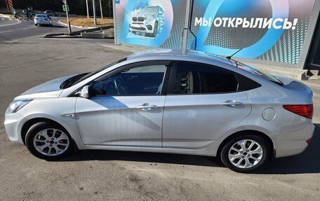 Hyundai Solaris II рестайлинг, 2012 год, 680 000 рублей, 8 фотография