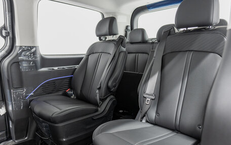 Hyundai Staria, 2025 год, 8 490 000 рублей, 24 фотография