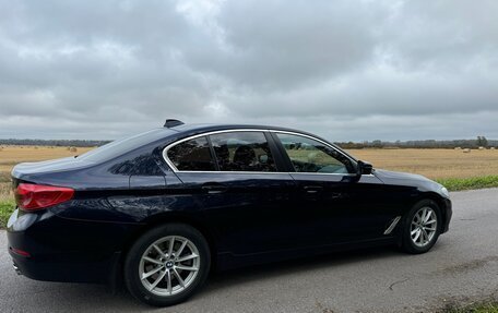 BMW 5 серия, 2018 год, 2 890 000 рублей, 12 фотография