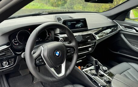 BMW 5 серия, 2018 год, 2 890 000 рублей, 19 фотография