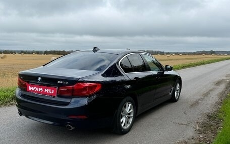 BMW 5 серия, 2018 год, 2 890 000 рублей, 10 фотография