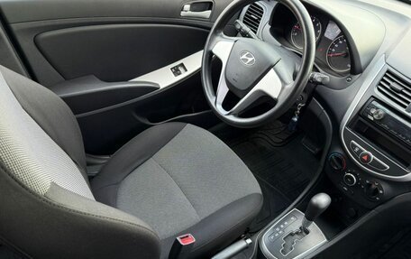 Hyundai Solaris II рестайлинг, 2012 год, 645 000 рублей, 12 фотография