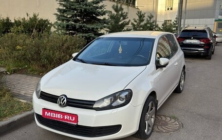 Volkswagen Golf VI, 2011 год, 950 000 рублей, 1 фотография