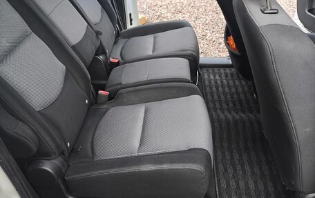 Mazda Premacy III, 2007 год, 520 000 рублей, 13 фотография