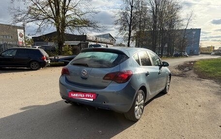 Opel Astra J, 2010 год, 615 000 рублей, 3 фотография
