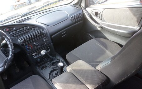 Chevrolet Niva I рестайлинг, 2010 год, 450 000 рублей, 5 фотография