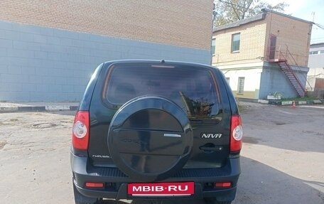 Chevrolet Niva I рестайлинг, 2010 год, 450 000 рублей, 14 фотография