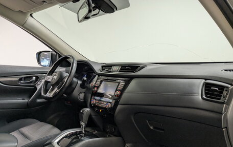Nissan X-Trail, 2018 год, 1 900 000 рублей, 11 фотография