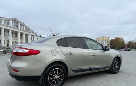 Renault Fluence I, 2013 год, 890 000 рублей, 2 фотография