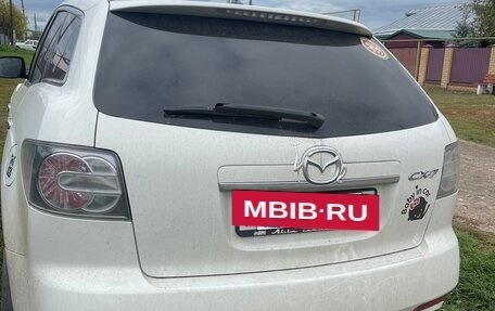 Mazda CX-7 I рестайлинг, 2011 год, 850 000 рублей, 3 фотография