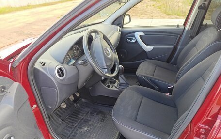 Renault Sandero I, 2012 год, 640 000 рублей, 13 фотография