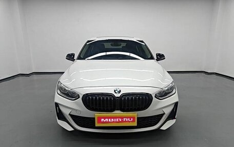 BMW 1 серия, 2021 год, 1 790 000 рублей, 2 фотография
