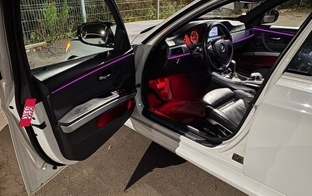 BMW 3 серия, 2009 год, 2 200 000 рублей, 15 фотография