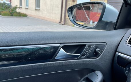 Volkswagen Jetta VI, 2014 год, 1 300 000 рублей, 14 фотография