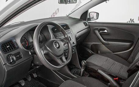 Volkswagen Polo VI (EU Market), 2017 год, 1 075 000 рублей, 10 фотография