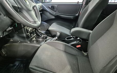 Chevrolet Niva I рестайлинг, 2017 год, 726 000 рублей, 11 фотография