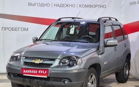 Chevrolet Niva I рестайлинг, 2017 год, 726 000 рублей, 3 фотография