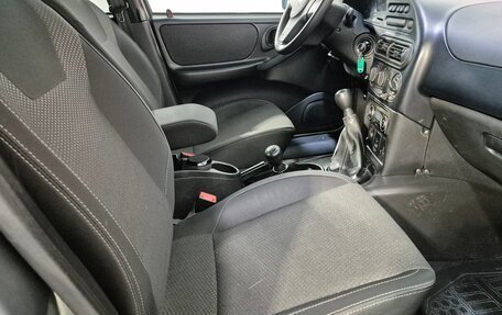 Chevrolet Niva I рестайлинг, 2017 год, 726 000 рублей, 12 фотография