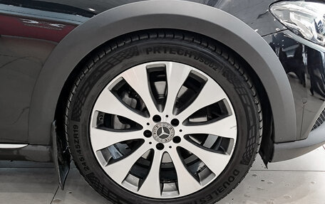 Mercedes-Benz E-Класс, 2019 год, 3 737 000 рублей, 22 фотография