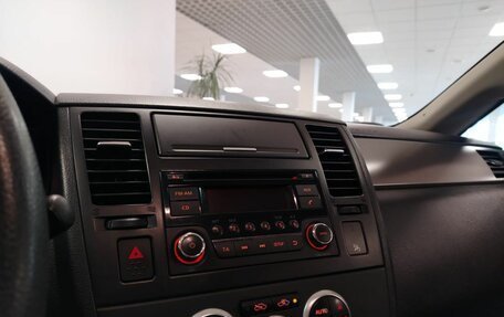 Nissan Tiida, 2013 год, 888 000 рублей, 11 фотография