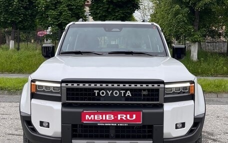 Toyota Land Cruiser Prado, 2024 год, 6 900 000 рублей, 1 фотография