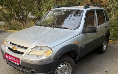 Chevrolet Niva I рестайлинг, 2010 год, 690 000 рублей, 1 фотография