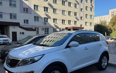 KIA Sportage III, 2011 год, 1 380 000 рублей, 2 фотография
