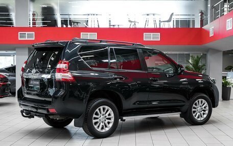 Toyota Land Cruiser Prado 150 рестайлинг 2, 2014 год, 3 049 000 рублей, 2 фотография
