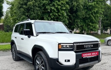 Toyota Land Cruiser Prado, 2024 год, 6 900 000 рублей, 4 фотография