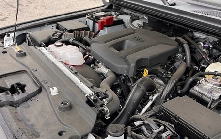 Toyota Land Cruiser Prado, 2024 год, 6 900 000 рублей, 8 фотография