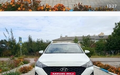 Hyundai Solaris II рестайлинг, 2021 год, 1 550 000 рублей, 4 фотография