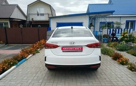 Hyundai Solaris II рестайлинг, 2021 год, 1 550 000 рублей, 2 фотография
