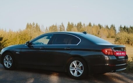 BMW 5 серия, 2011 год, 1 890 000 рублей, 5 фотография